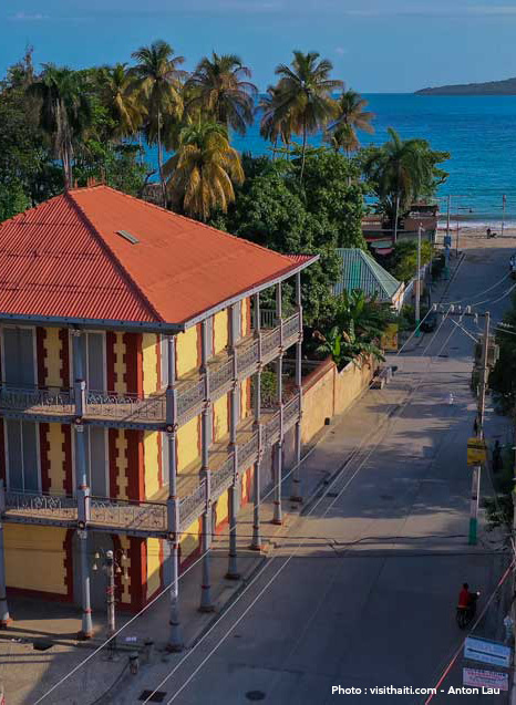 Naissance à Jacmel, Haïti