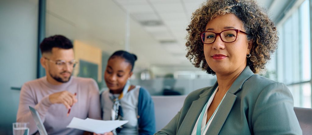 Accompagnement personnalisé pour les démarches administratives et d'immigration au Québec Afficher plus de lignes